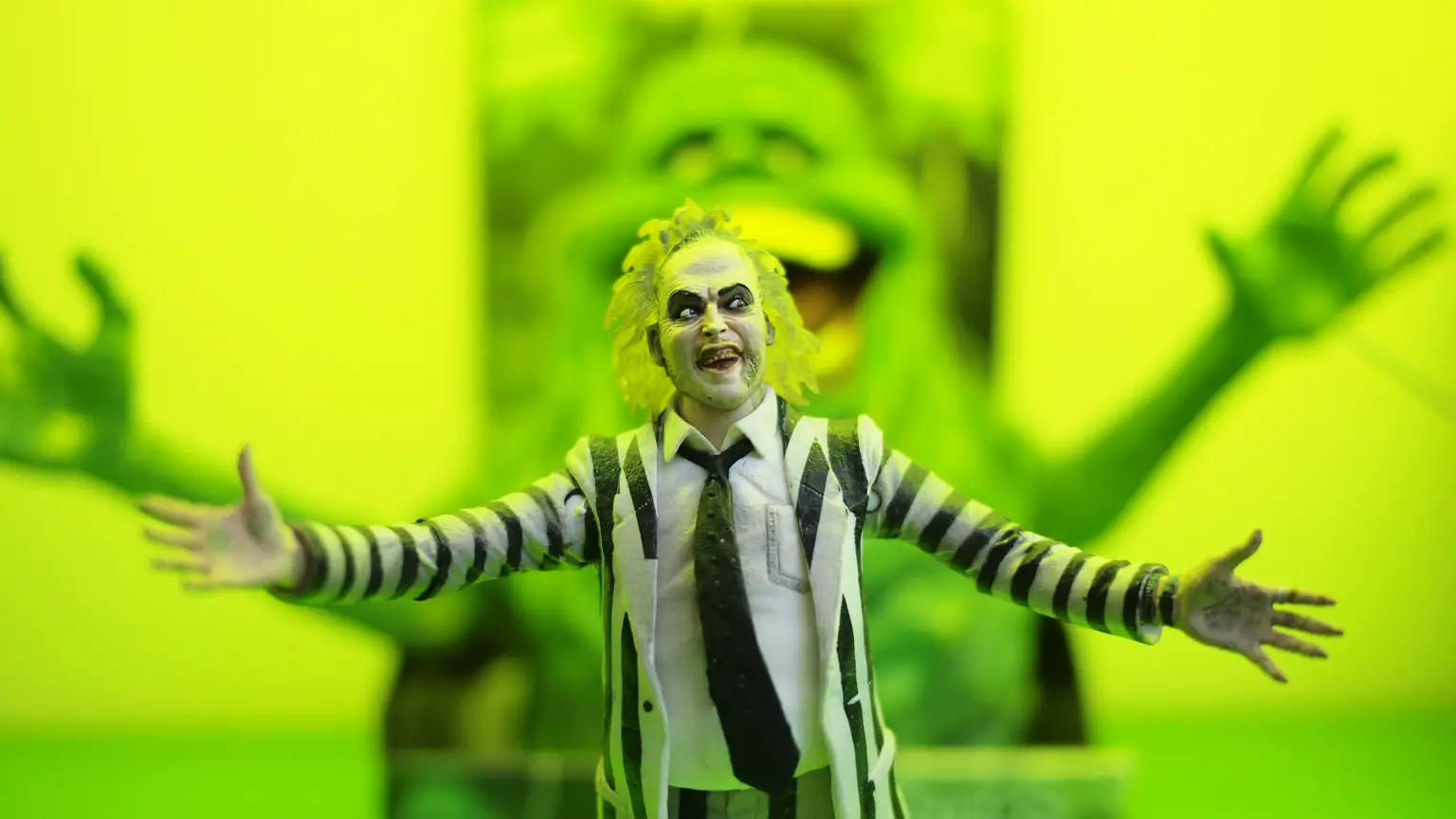 30 Funny Beetlejuice Quotes From The Movie
