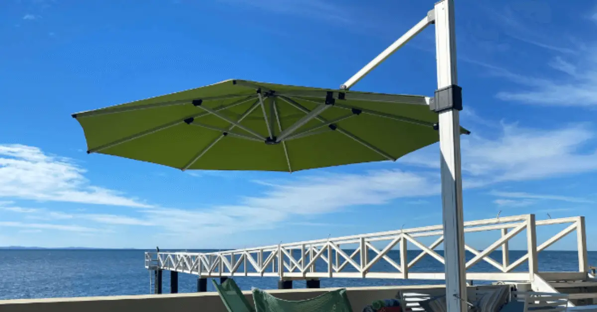 Guide On What You Can Do With a Patio Umbrella In The Winter